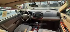Toyota Camry 2006 Gray