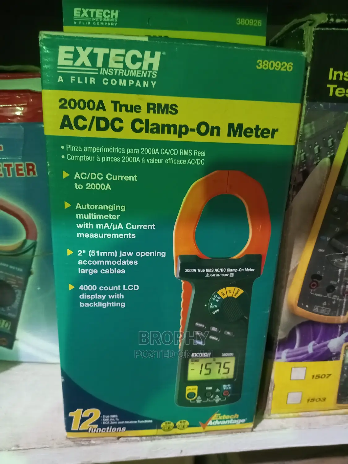 Extech 380926
True-RMS AC/DC Clamp Meter 2000A AC/DC