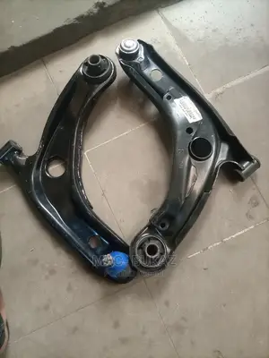 Lower Arm for Toyota Yaris