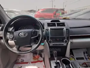 Toyota Camry 2013 Silver