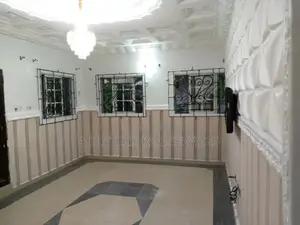 Experienced Painters, Painting and Screeding