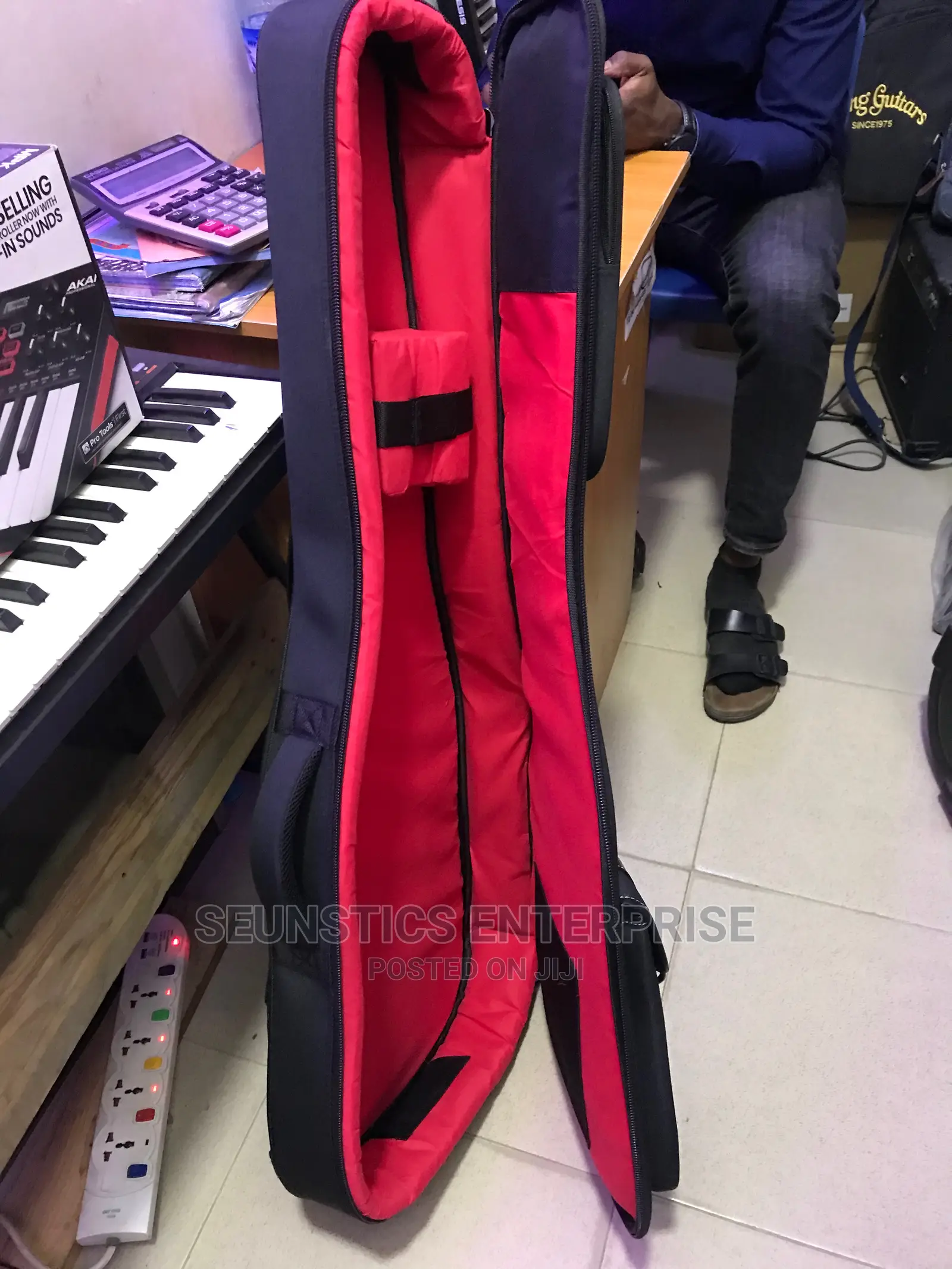 Quality Lead Guitar Quality Bag