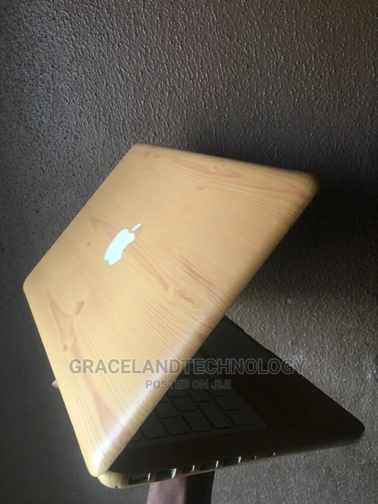 Laptop Apple MacBook 4GB Intel Core 2 Duo HDD 250GB