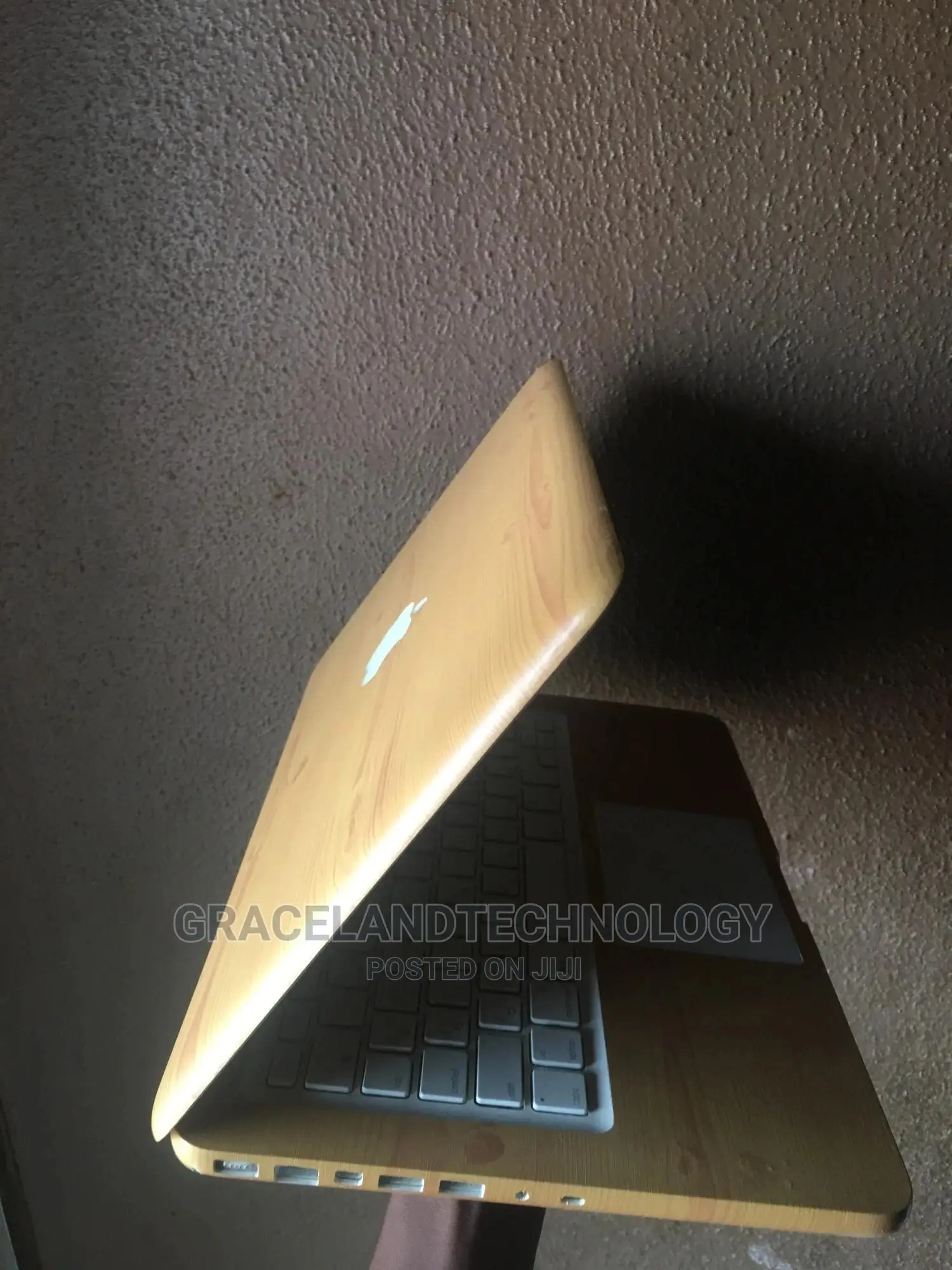 Laptop Apple MacBook 4GB Intel Core 2 Duo HDD 250GB
