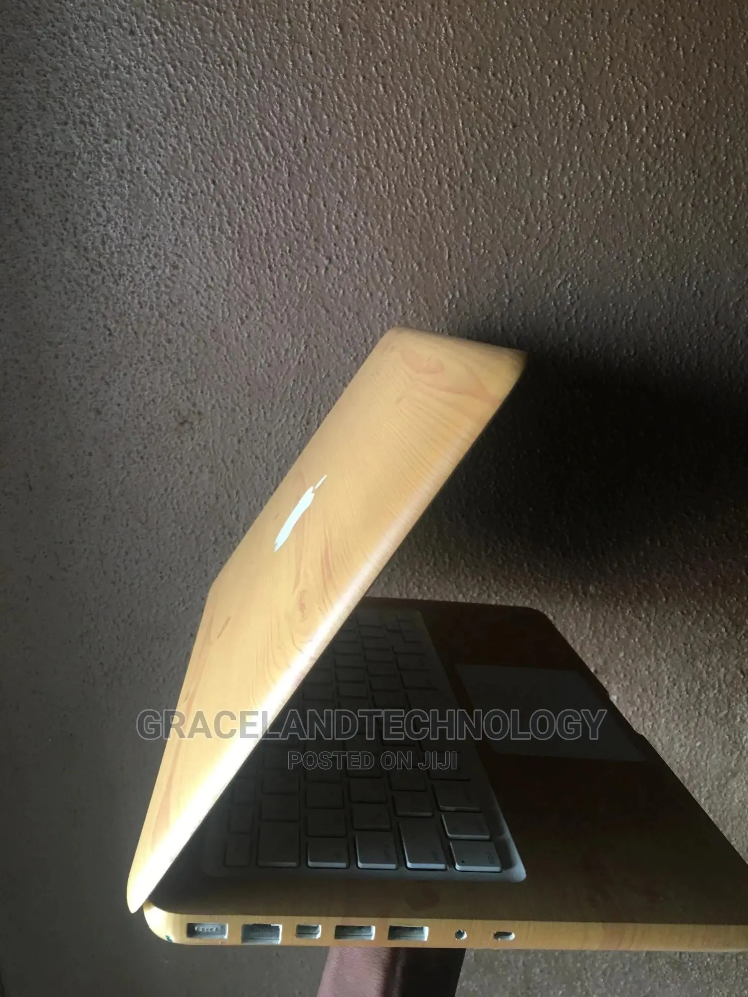 Laptop Apple MacBook 4GB Intel Core 2 Duo HDD 250GB