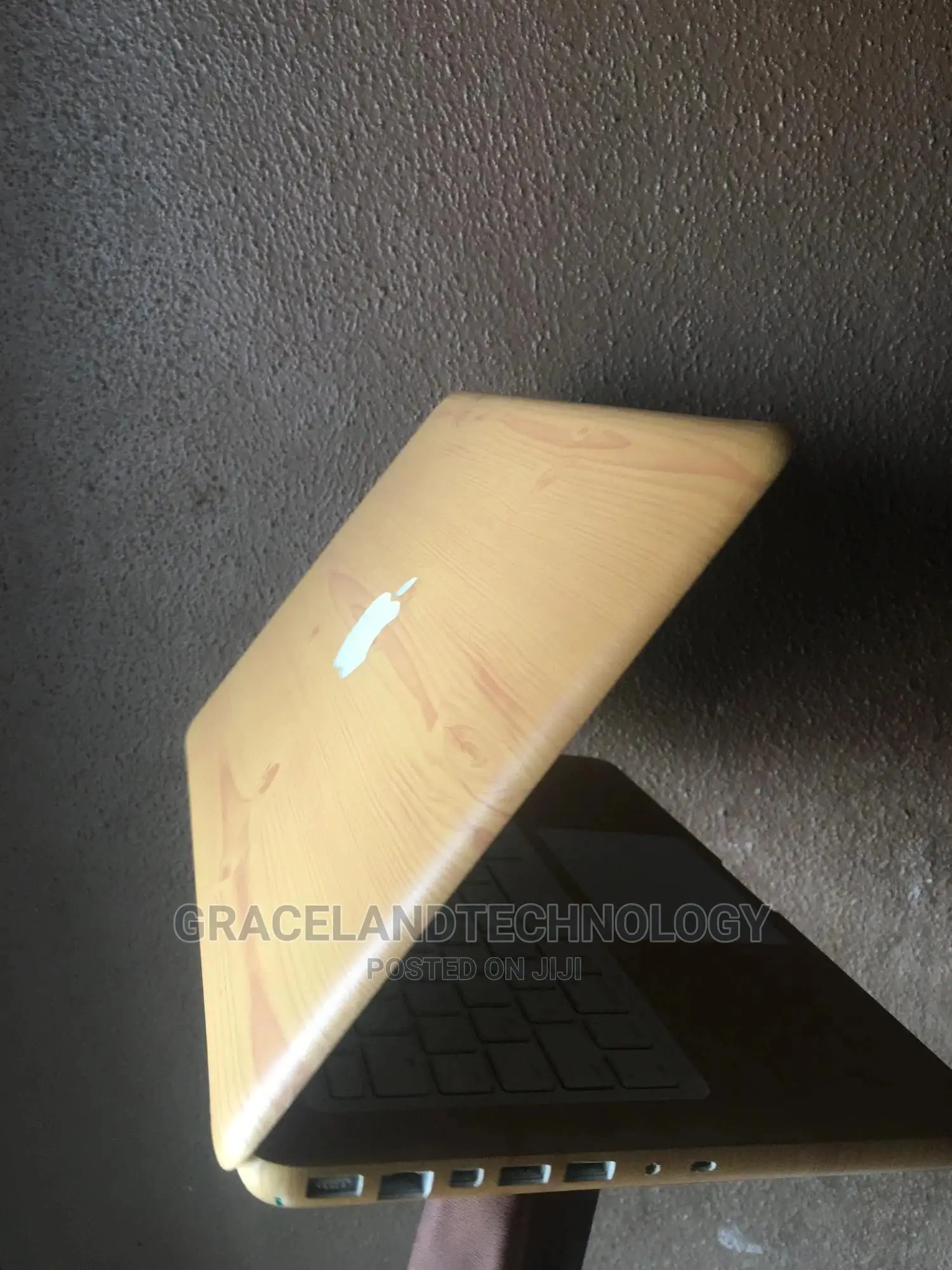 Laptop Apple MacBook 4GB Intel Core 2 Duo HDD 250GB