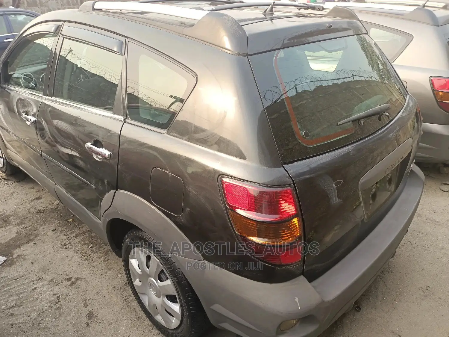 Pontiac Vibe Automatic 2003 Black