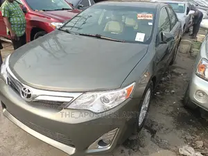 Toyota Camry 2012 Green