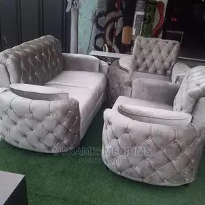 Sitting Room Royal Sofa Chair Set