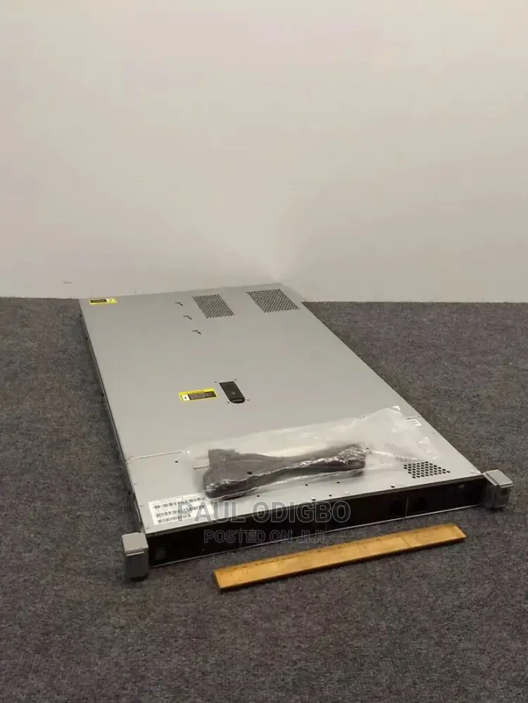 Server HP ProLiant DL 32GB Intel Xeon HDD 2T