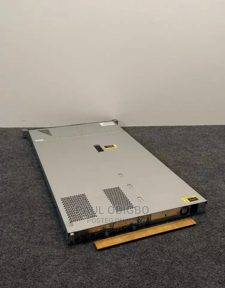 Server HP ProLiant DL 32GB Intel Xeon HDD 2T