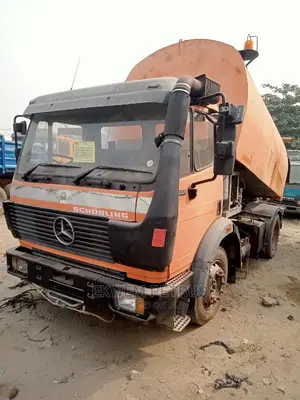 European Used 1417 M/Benz Vacuum/Sweeper Truck 4sale