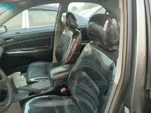 Toyota Camry 2004 Gray
