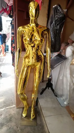 Female Size 12 Big Breast Faceless Gold Chrome Mannequin
