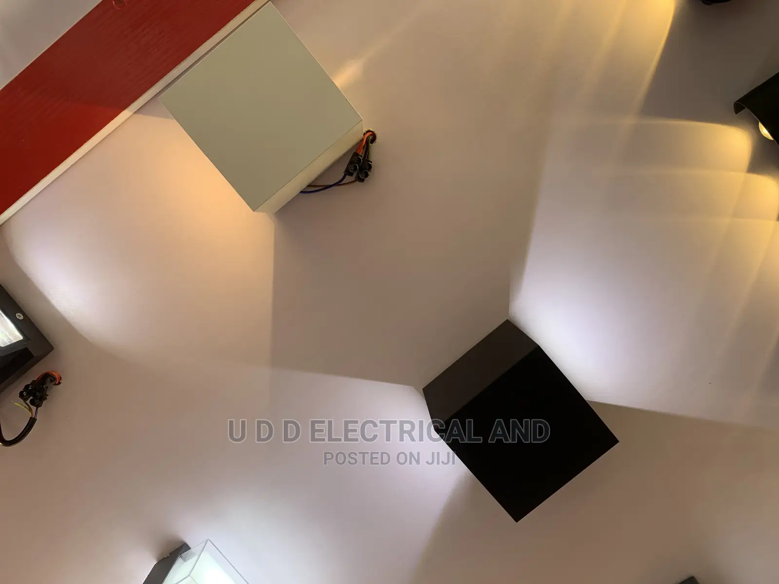 Led Security Outdoor Wall Bracket Lights Up and Down Light