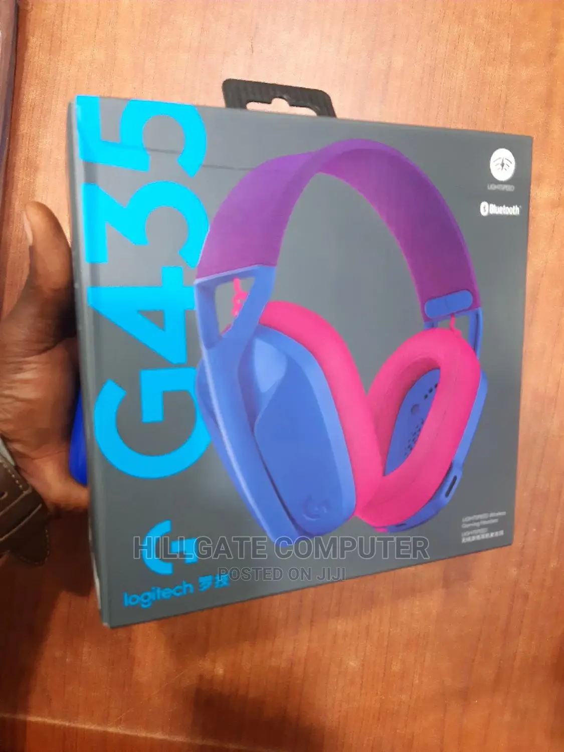 Logitech G435 Wireless and Bluetooth Gaming Headset