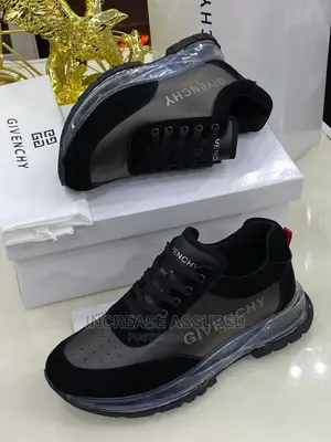 High Quality Givency Sneakers