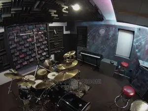 Studio Soundproofing, Studio Padding, Podcast Soundproof