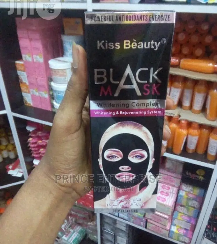 Sea Mud Peel Off Mask