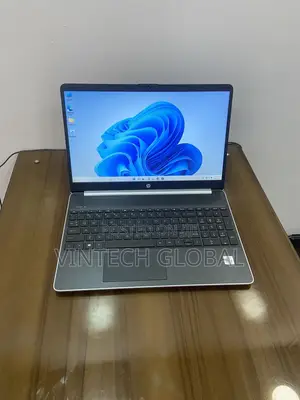 Laptop HP 240 G6 8GB Intel Core I5 SSD 512GB