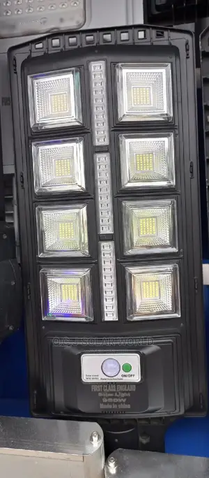Solar Street Light 8 Eyes