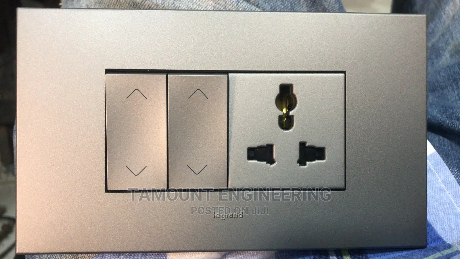2gang Switch And Socket 4module