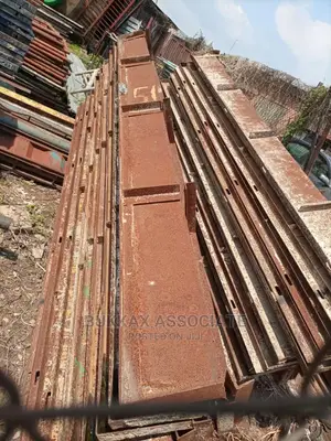 Pillar Panel