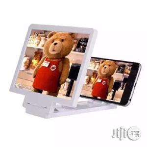 3D Enlarged Mobile Phone Screen