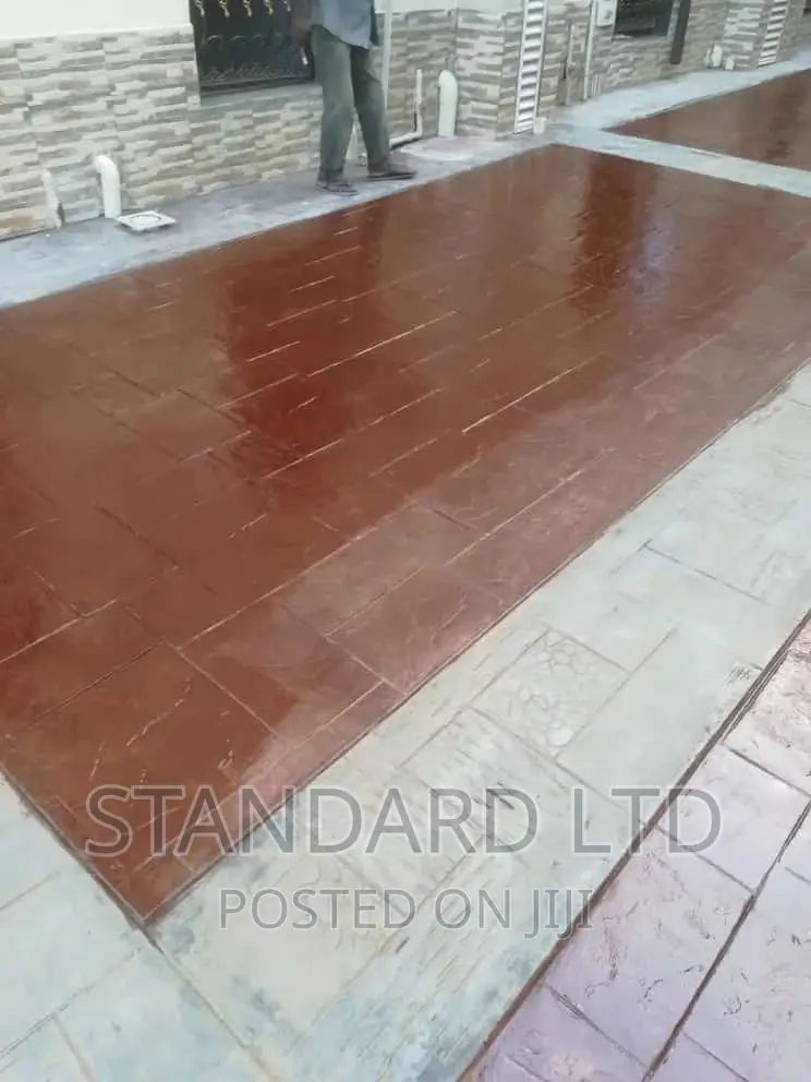 Stamp Concrete Floor (Landscape)