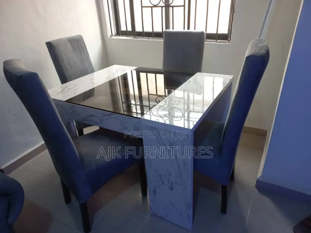 Unique 4seater Dining Set