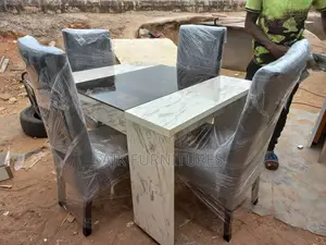 Unique 4seater Dining Set