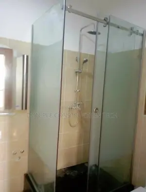 Plane Glass