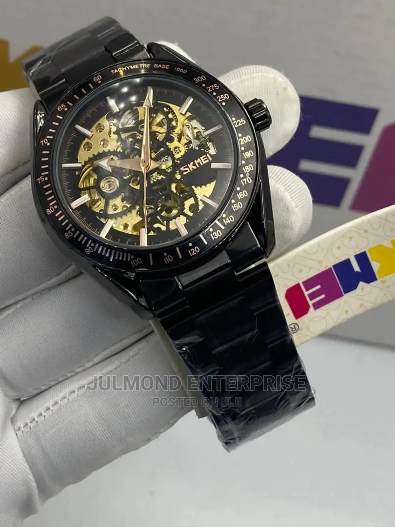 Automatic System/Waterproof Wristwatch