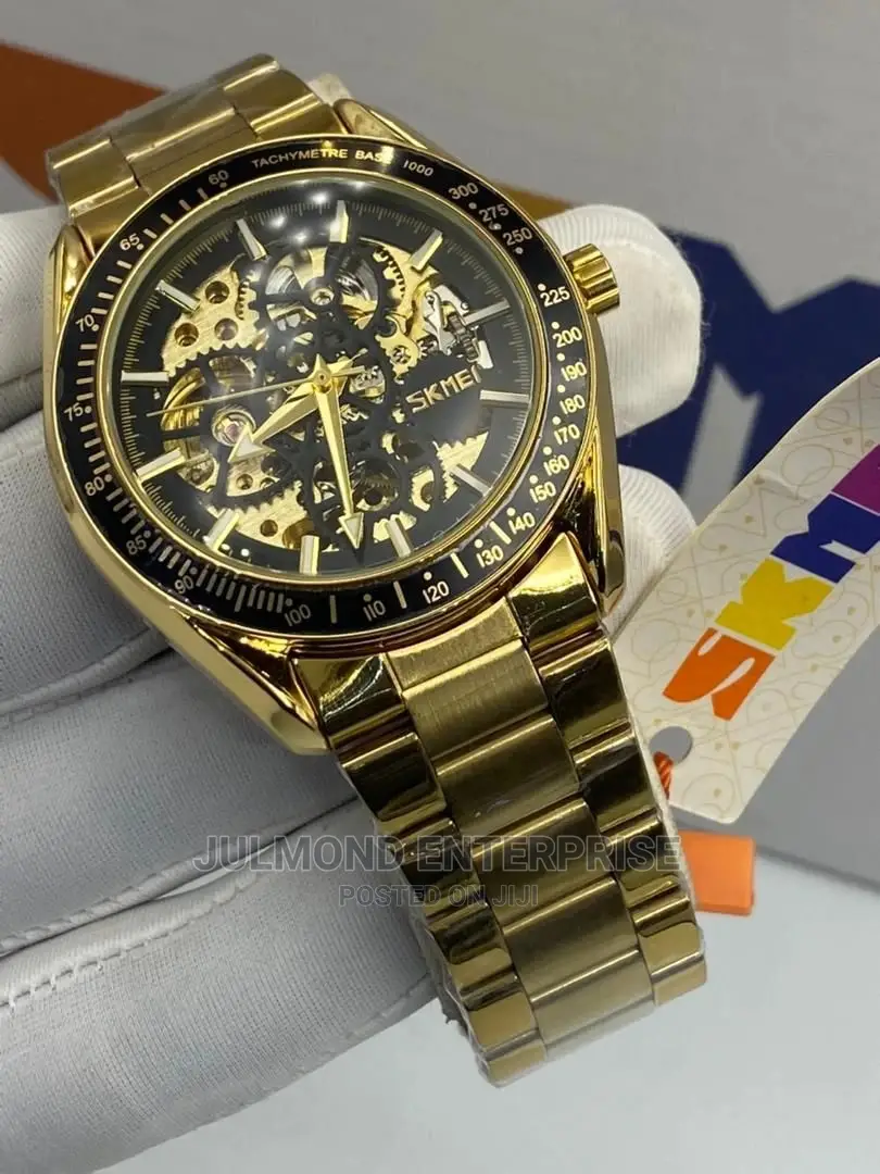 Automatic System/Waterproof Wristwatch