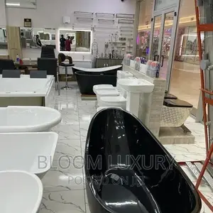 Matte Black Freestanding Bathtub