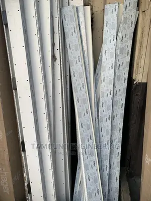 Trunking 110x40 Hager