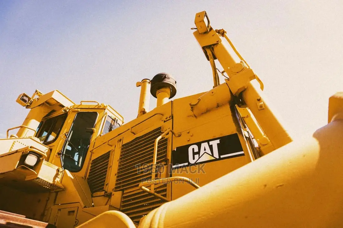 Caterpillar Mechanic (Computer Diagnostics) | Trailer Park