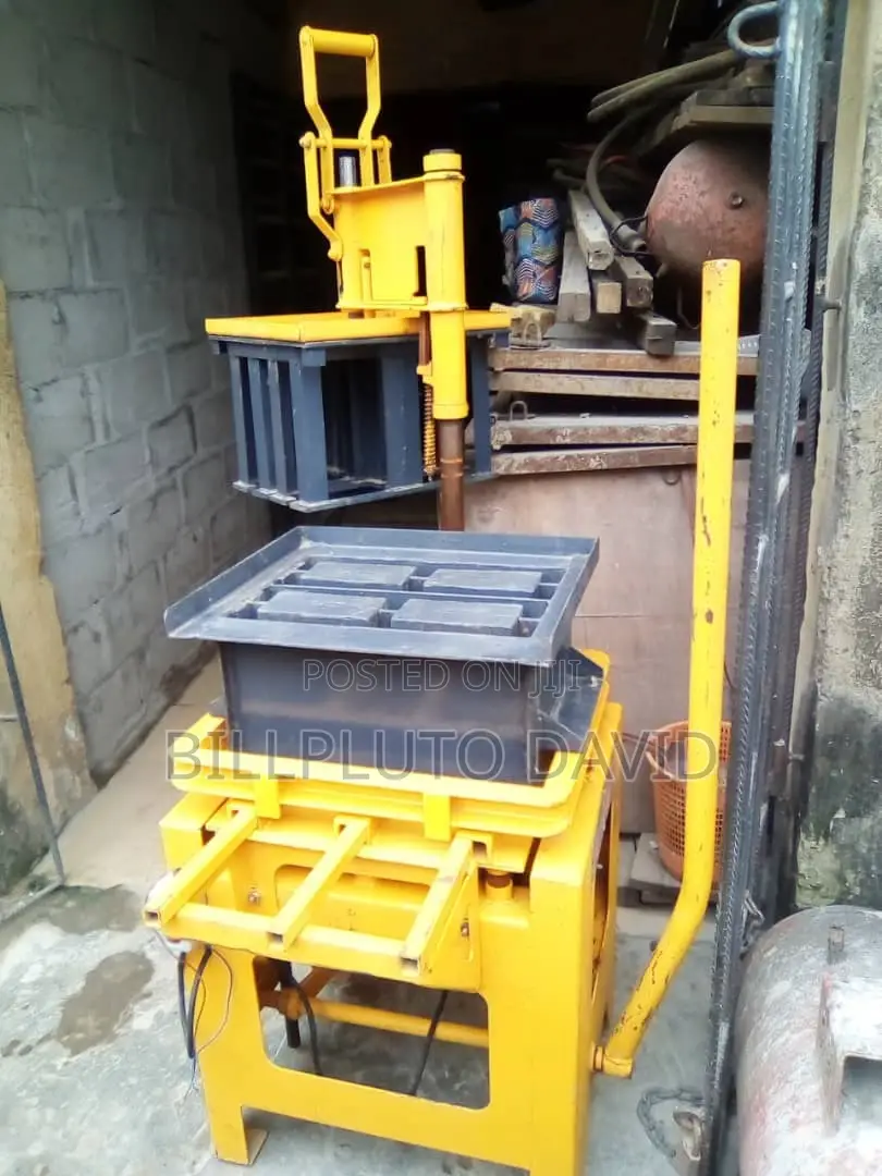 Foreign Blocks Moulding Machine
