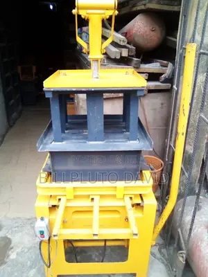 Foreign Blocks Moulding Machine