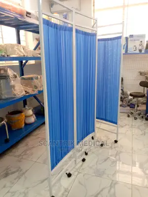 4 Panel Mobile Folding Hospital Ward Screen