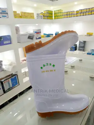 Gumboot White Color Without Steel Toe for Industrial