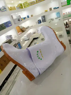 High Quality Medical White Theatre Gum Boots