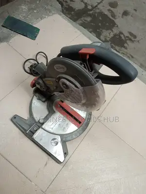 Compound Mitre Saw