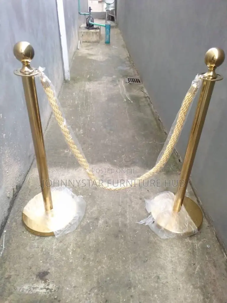 Gold Crowd Control Rope