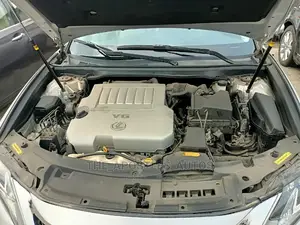 Lexus ES 350 FWD 2014 Silver