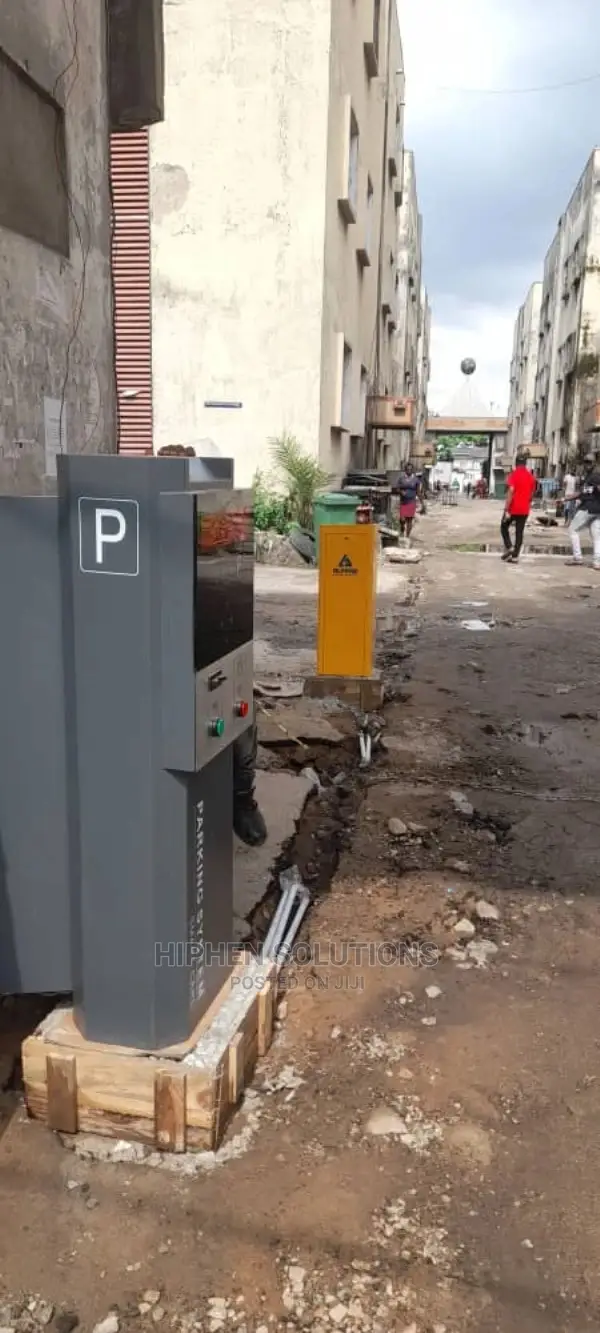 Remote Control Parking Lot Security Barrier