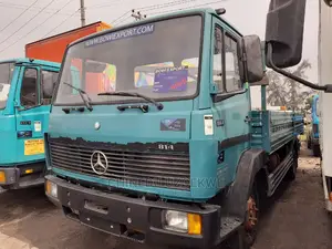 Benz Truck 814 Green Color