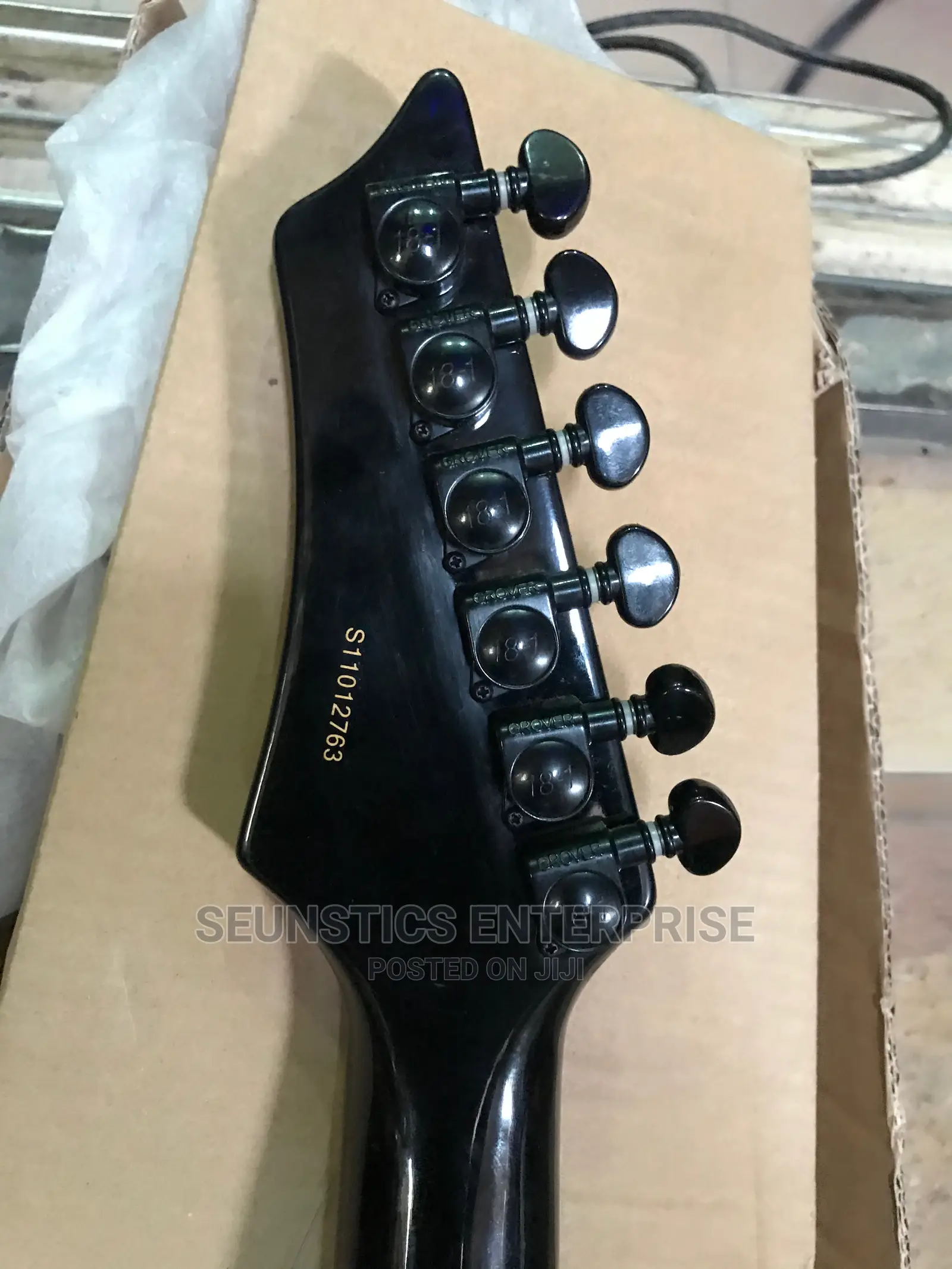 Professional Washburn Lead Guitar