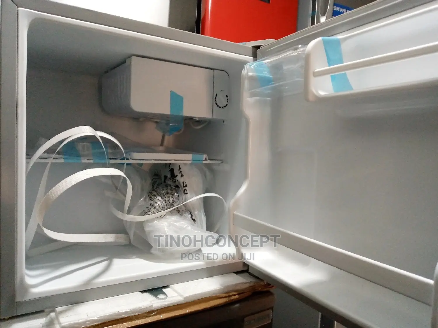 Scanfrost Refrigerator