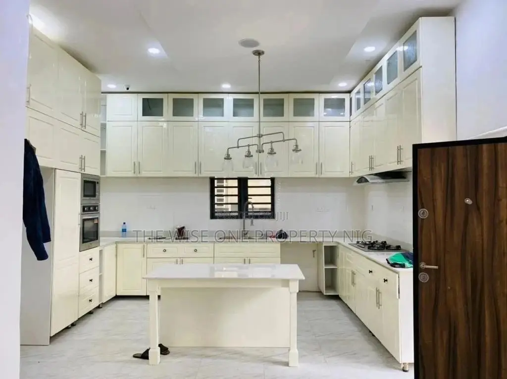 Furnished 5bdrm Duplex in Cbn Solar City, Enugu for sale